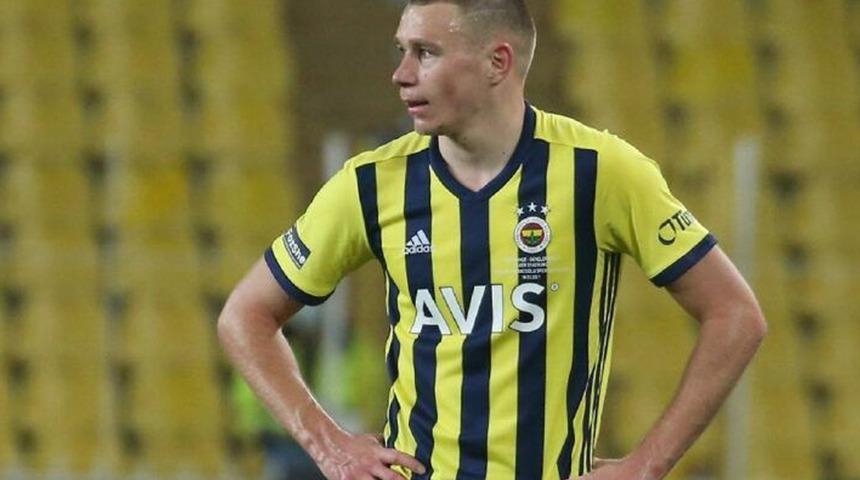 Chelsea'den Szalai'ye 23 milyon euro teklif