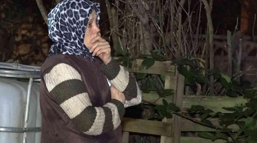 İki katlı ahşap binada yangın! Çaresiz gözlerle izledi