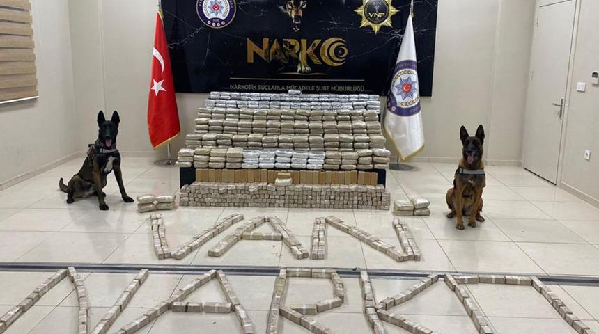 Operasyonla ele ge&ccedil;irildi! Tam 478 kilo 500 gram