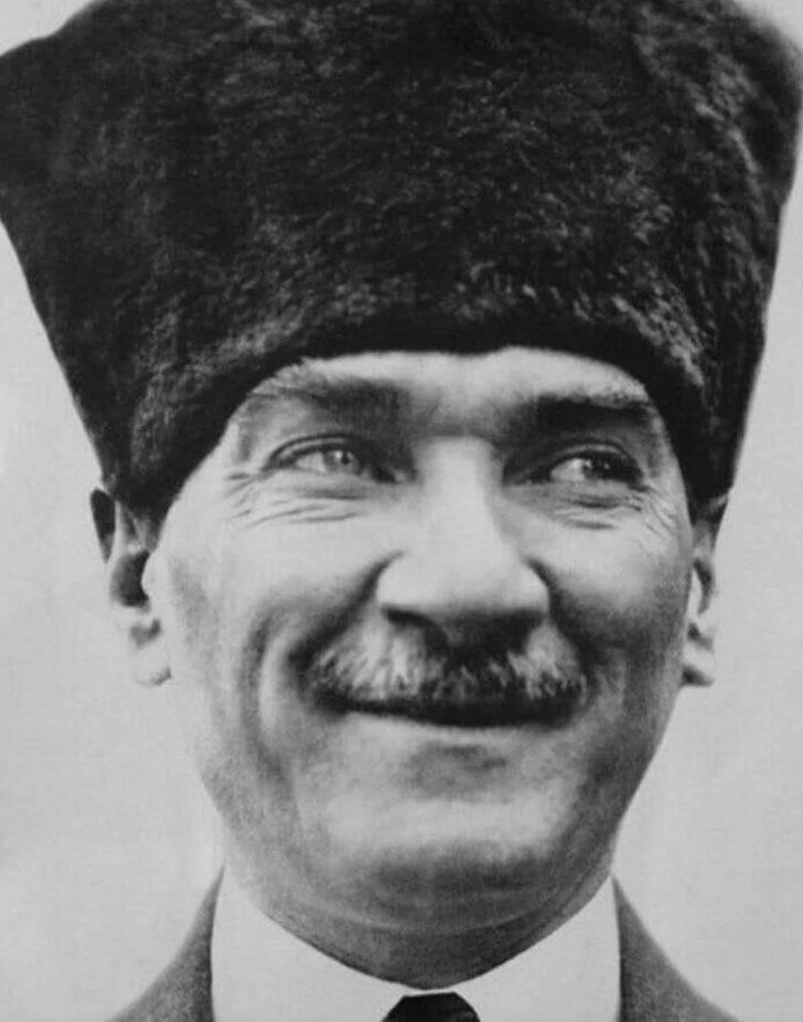 Ünlülerden 10 Kasım paylaşımı! 'Sonsuza dek; saygı ve minnet ile' G5