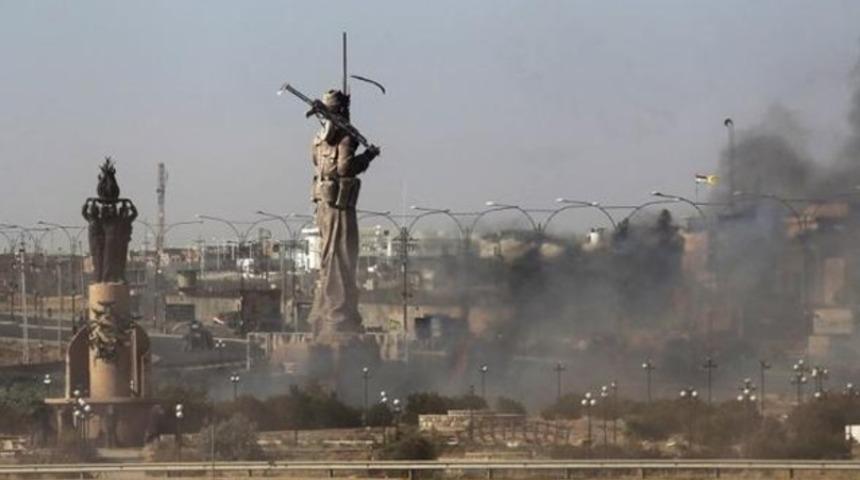 Son dakika gelişmesi: Peşmerge g&uuml;&ccedil;leri Başika'dan da &ccedil;ekildi