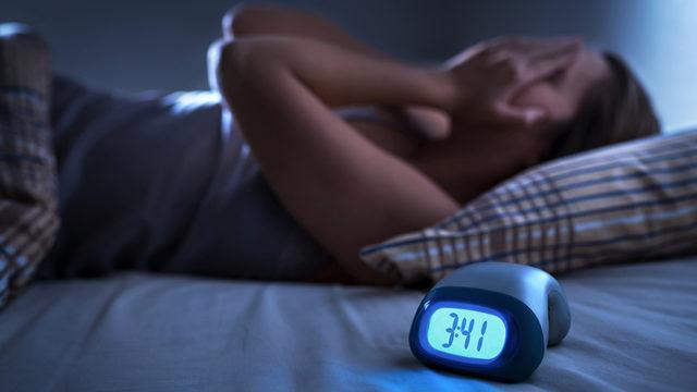 Uykusuzluk için nefes egzersizi! 4-7-8 solunum tekniği ile uykusuzluk sorun olmaktan çıkıyor