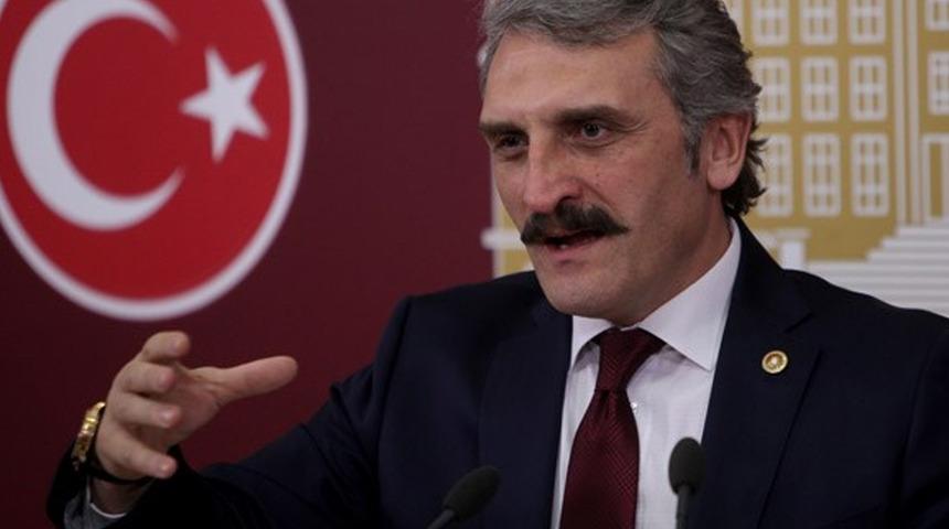 Olay yaratan 10 Kasım paylaşımı! Ahmet Hamdi Çamlı: Keşke bir köşesinde mescid olsaydı