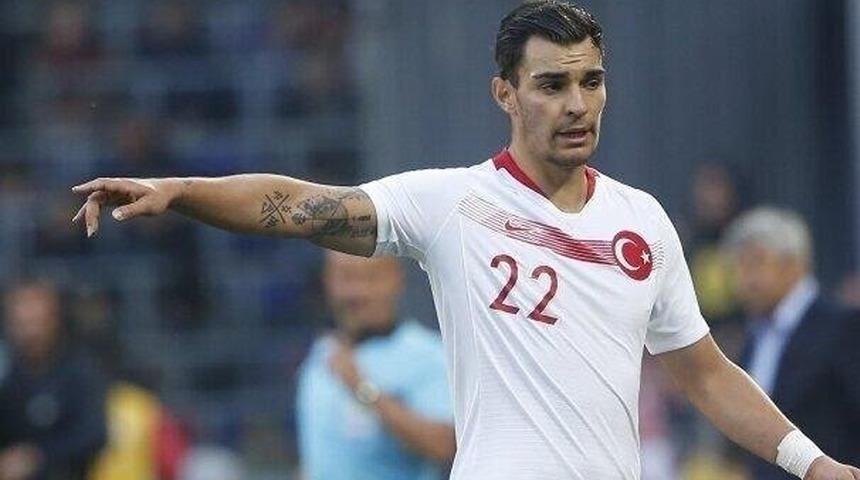 Kaan Ayhan'dan transfer sorusuna cevap