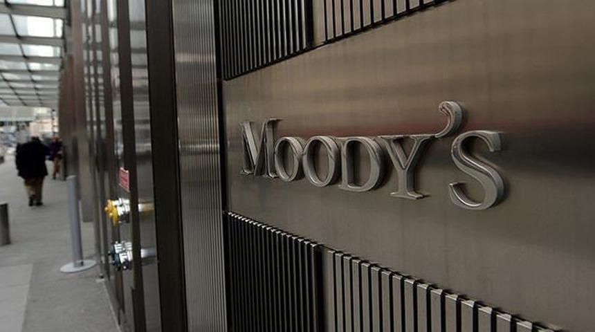 Moody’s’ten Türkiye’ye "mali çıpa" övgüsü