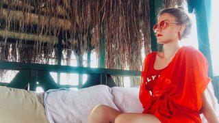 Kırık Hayatlar'ın yıldızı Hatice İrkin'den üzücü haber! Sette yüz felci geçirince hastaneye kaldırıldı 