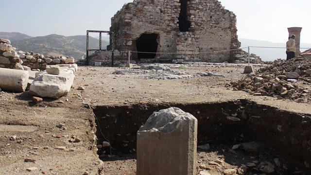 Dünyada yankı uyandıracak: İzmir'deki bazilika sarnıç, kilise çıktı! Yuhanna İncili burada yazıldı iddiası
