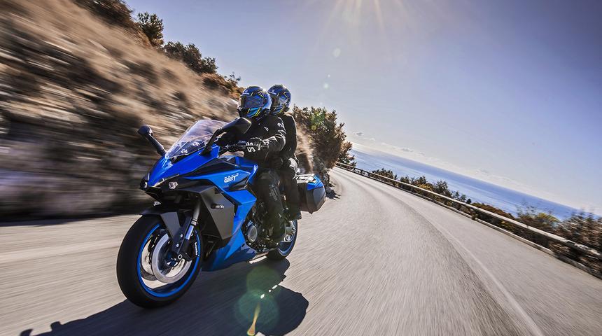 Yeni üye Türkiye'de: Suzuki GSX-S1000GT ülkemize geldi! İşte fiyatı