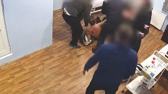 Saakaşvili yaka paça hastaneye böyle götürüldü