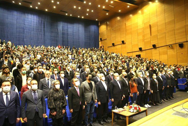 TBMM Başkanı Mustafa Şentop, Diyarbakır'da gençlerle buluştu: G2