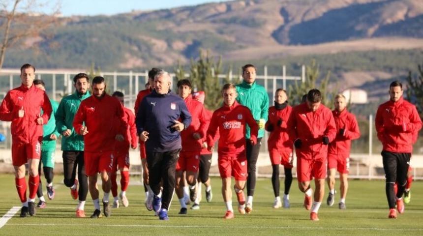 Sivasspor'da kritik maçı öncesi 3 eksik