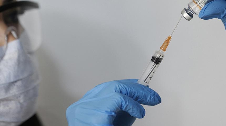 Korkutan tablo! Aşılama hızında son 6 ayın en düşük seviyesine indik