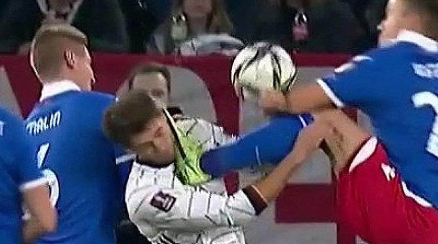 Goretzka'ya yapılan faul yürekleri ağza getirdi! Hofer'in kendisi bile inanamadı