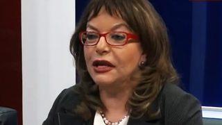 Gazeteci Mine Kırıkkanat'a Kadıköy'de tokatlı saldırı