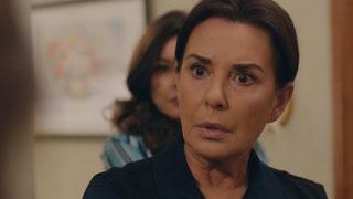 Oğlu diz çöktü, Perihan Savaş paylaştı! Ailemize hoşgeldin kızım