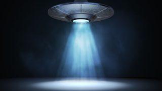 Tarih verdi! 2714 yılından gelen zaman yolcusu Dünya’nın uzaylı istilasına uğrayacağını iddia etti 