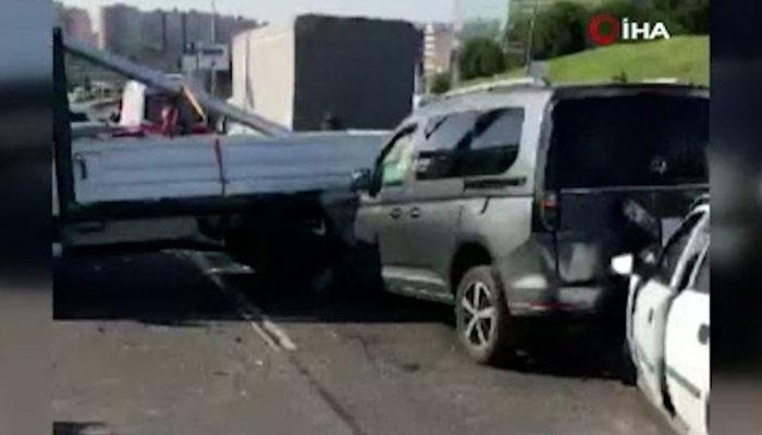Son Dakika: İstanbul E-5'te zincirleme trafik kazası
