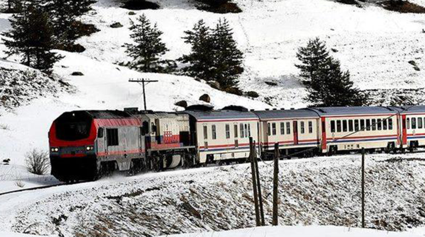 Turistik Doğu Ekspresi kış turizmine hazırlanıyor! Seferlerin başlaması için görüşmeler yapıldı