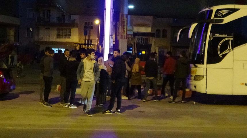 Şehirler arası otobüs yolda arızalandı, yolcular 20 saat mahsur kaldı