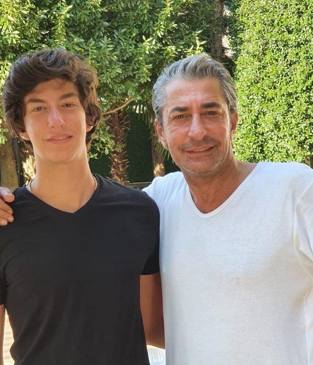 Sana Söz dizisinin yıldızı Erkan Petekkaya'nın gözlerden uzak büyüttüğü oğlu Cem Cano'ya bakın!