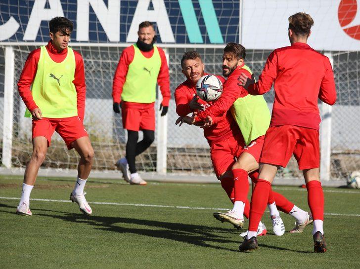 Sivasspor, Medipol Başakşehir maçının hazırlıklarına devam etti G2