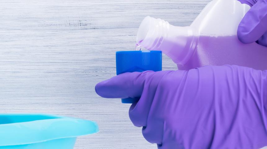 Sadece çamaşır yıkarken kullanılmıyor! Yumuşatıcıyı başka nerelerde kullanabileceğinizi biliyor musunuz?