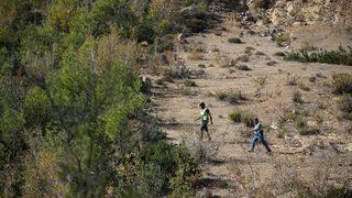 GÜNCELLEME - Mersin'de kaybolan 3 yaşındaki çocuğu arama çalışmaları sürüyor