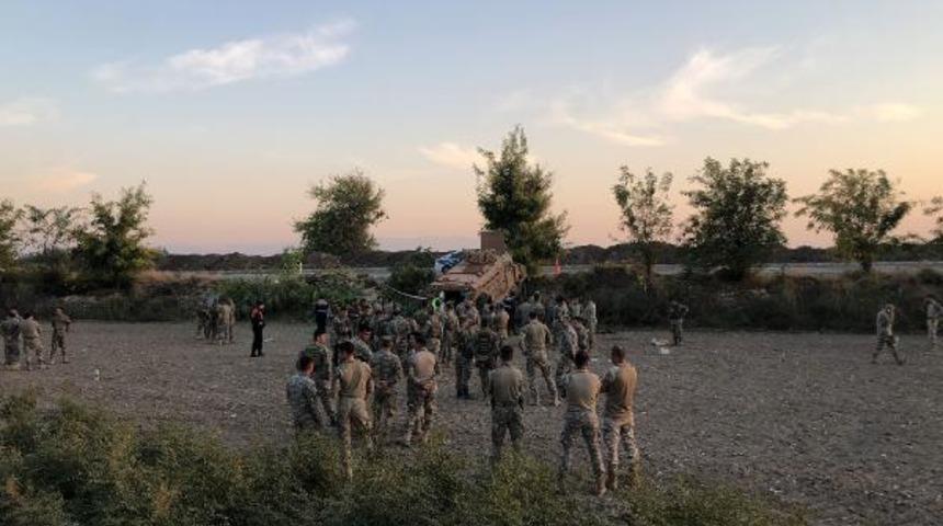 Hatay’da zırhlı askeri araç devrildi: 5 asker yaralı