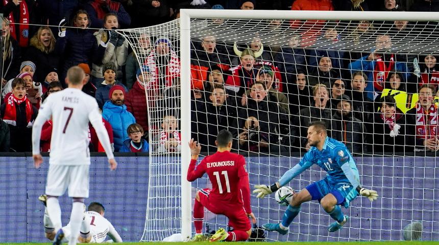 Norveç, Letonya'ya takıldı