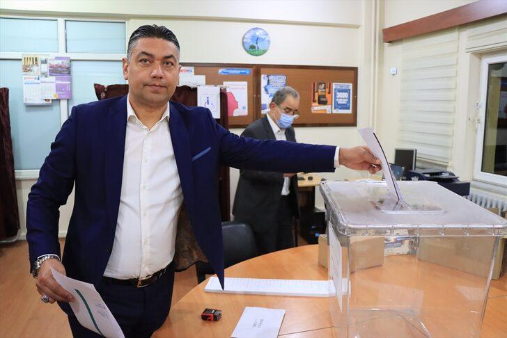 Trakya'da yaşayan çifte vatandaşlar, Bulgaristan'daki seçimler için oy kullanmaya başladı G1