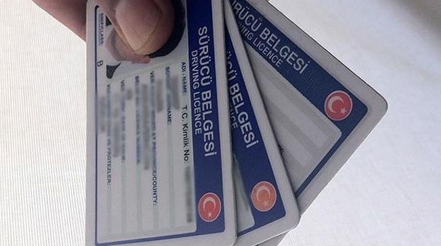 Bakan Özer duyurdu! Ehliyet sınavlarında yeni dönem