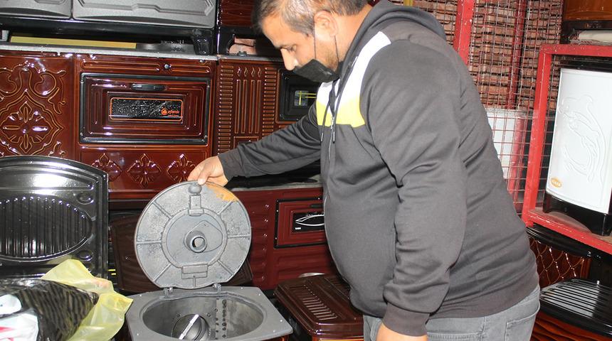 Doğal gaz fiyatları boyunu aşan vatandaşlar çözümü sobaya dönüşte buldu