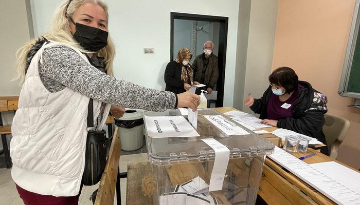 Tarihi Bulgaristan seçimi: Türkiye de sandık başında!