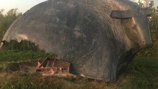 İzmir'de 3 heykele saldırı