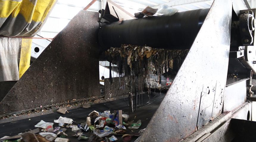 Geri dönüşüm tesisinde bebek cesedi şoku! Atıkların arasında buldular