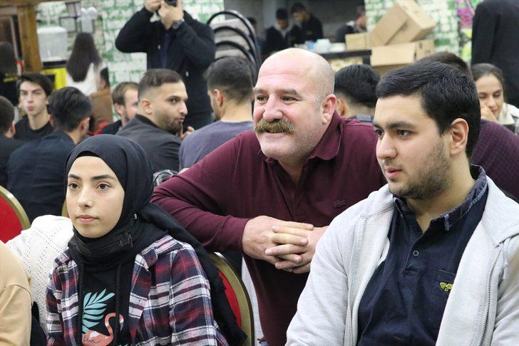 Siirt'te emniyet teşkilatı mensupları ve üniversite öğrencileri "sıra gecesinde" buluştu G2