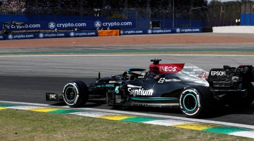 Formula 1 Brezilya GP'sinde kazanan Hamilton!