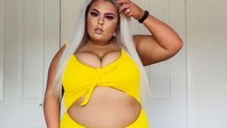 Olumsuz yorumlara meydan okudu! Kilolarını eleştirenlere jakuzi pozuyla cevap verdi