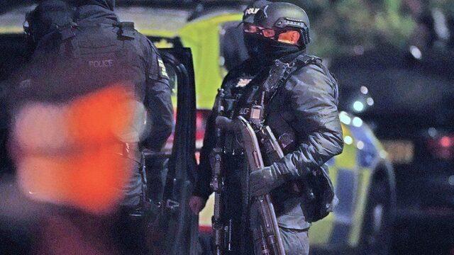 Liverpool'daki baskınlara silahlı polis birimleri katıldı