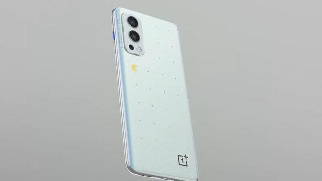 Karanlıkta parlayan telefon: OnePlus Nord 2 Pac-Man Edition tanıtıldı!