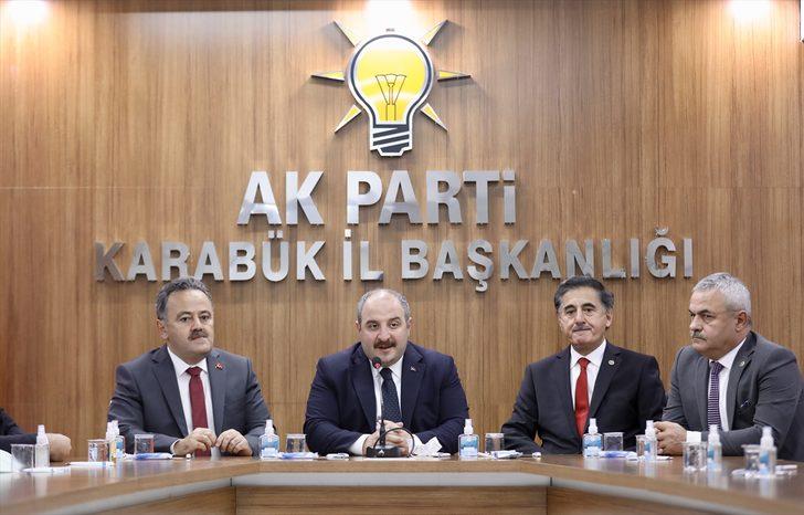 Bakan Varank Karabük'te esnafı ziyaretinde bulundu, vatandaşlarla sohbet etti G2