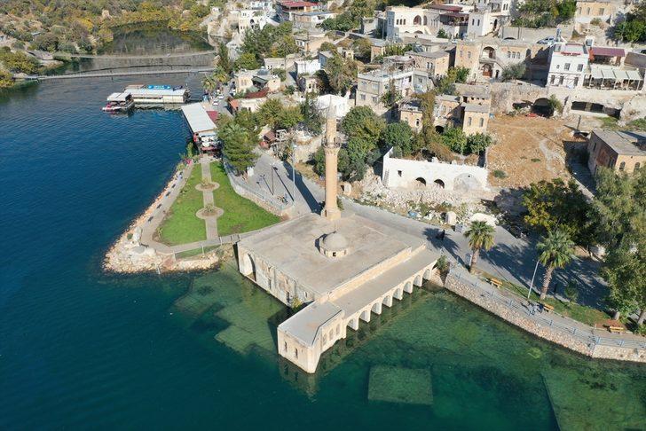 Halfeti’nin simgesi olan Ulu Cami, turizme kazandırılmak için su yüzeyinden yükseltilecek G5