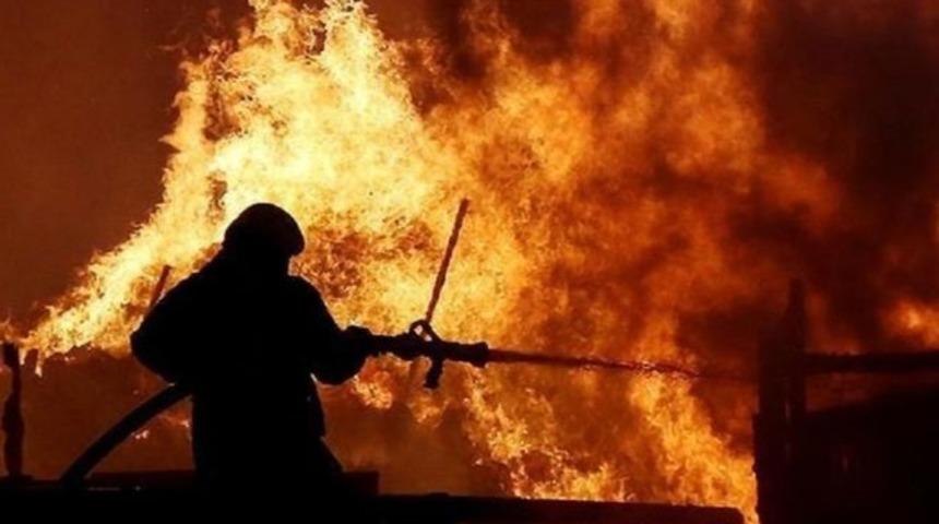 Yangına kazmalı balyozlu müdahale