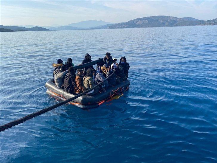 İzmir ve Aydın açıklarında geri itilen 308 düzensiz göçmen kurtarıldı G4