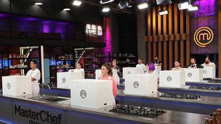MasterChef kaptanlık oyununu kim kazandı? Donut yaparak yarıştılar! İşte 15 Kasım MasterChef'te haftanın mavi ve kırmızı takım kaptanları