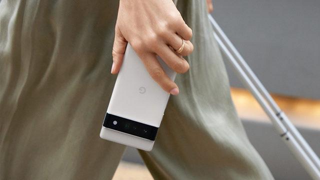 Google böylesini ilk kez üretecek! Fiyat bilgisi sızdı: Galaxy Z Fold 3 rakibi Pixel Notepad'in fiyatı ne kadar olacak?