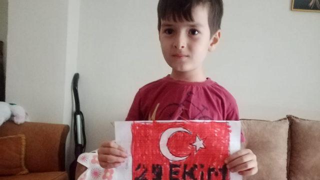 Küçük Muzaffer'den acı haber! Video izlerken yediği kraker soluk borusuna kaçtı, hayatını kaybetti