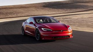 N'aptın Tesla: Bazı modellerde USB-C portu yok!