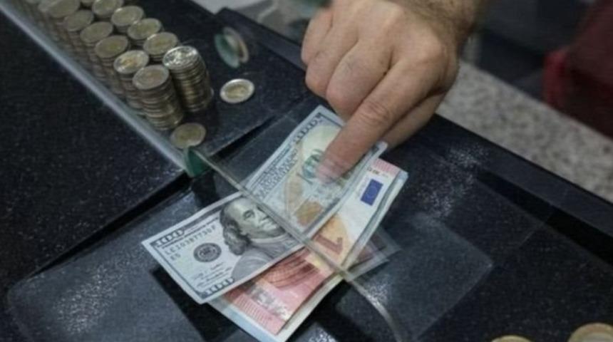 Dolar/TL 14,75'i, Euro/TL 16,65'i aştı