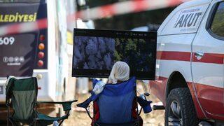 GÜNCELLEME - Mersin'de kaybolan 3 yaşındaki çocuğu arama çalışmaları devam ediyor